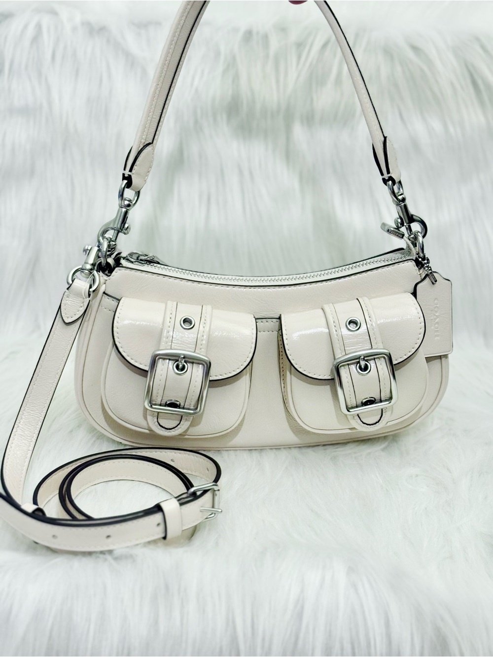 NWT Coach CBJ01 Glazed Leather Ashton Shoulder Bag Silver/Chalk